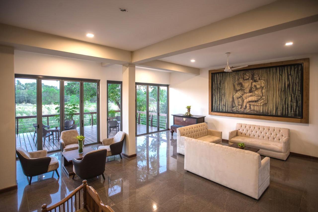 Earls Rajarata Hotel Anuradhapura Exterior photo