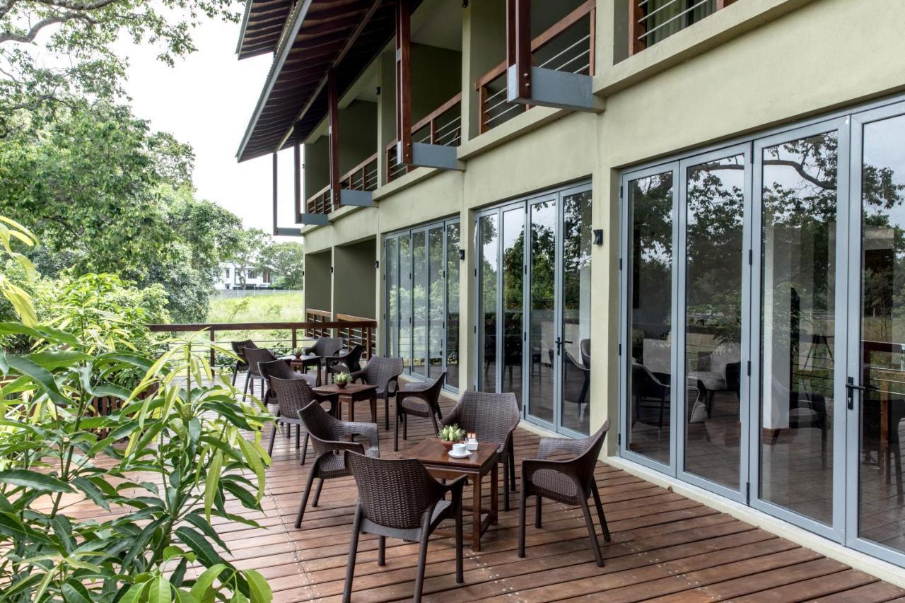 Earls Rajarata Hotel Anuradhapura Exterior photo